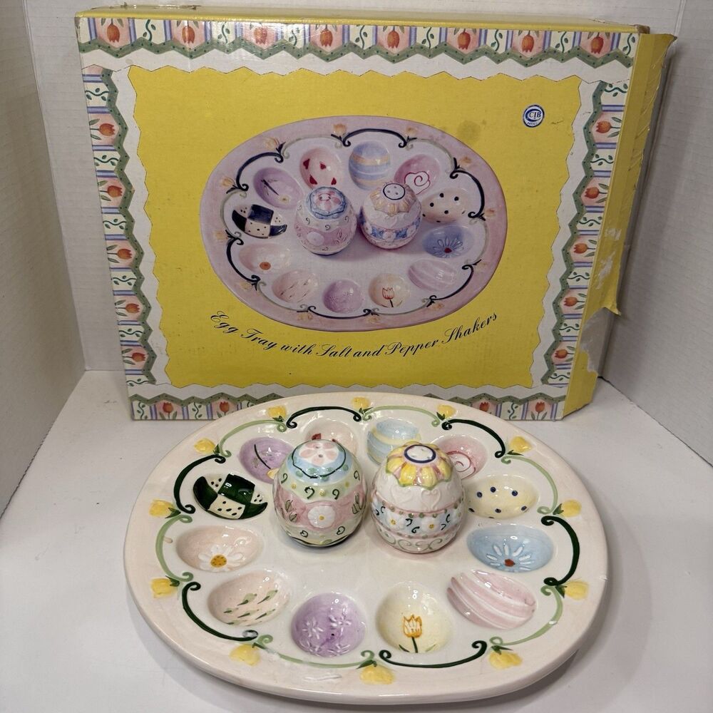Vintage Ceramic Deviled Egg Tray Matching Salt And Pepper Shakers Original Box